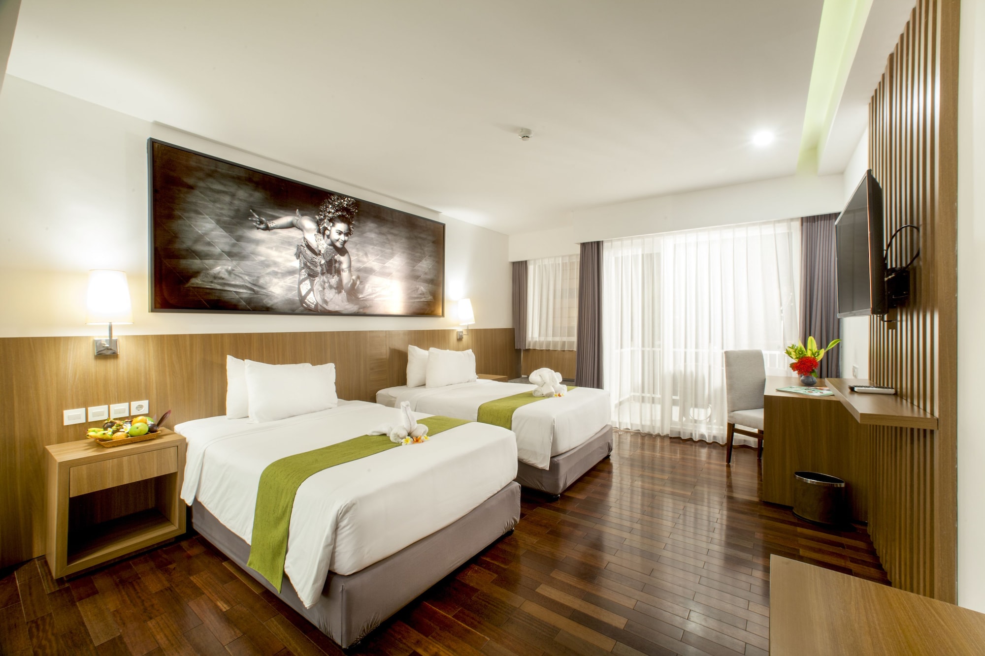 ROOM, POOL VIEW, DELUXE BUILDING