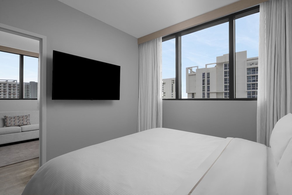 1 BEDROOM, CITY VIEW, ACCESSIBLE