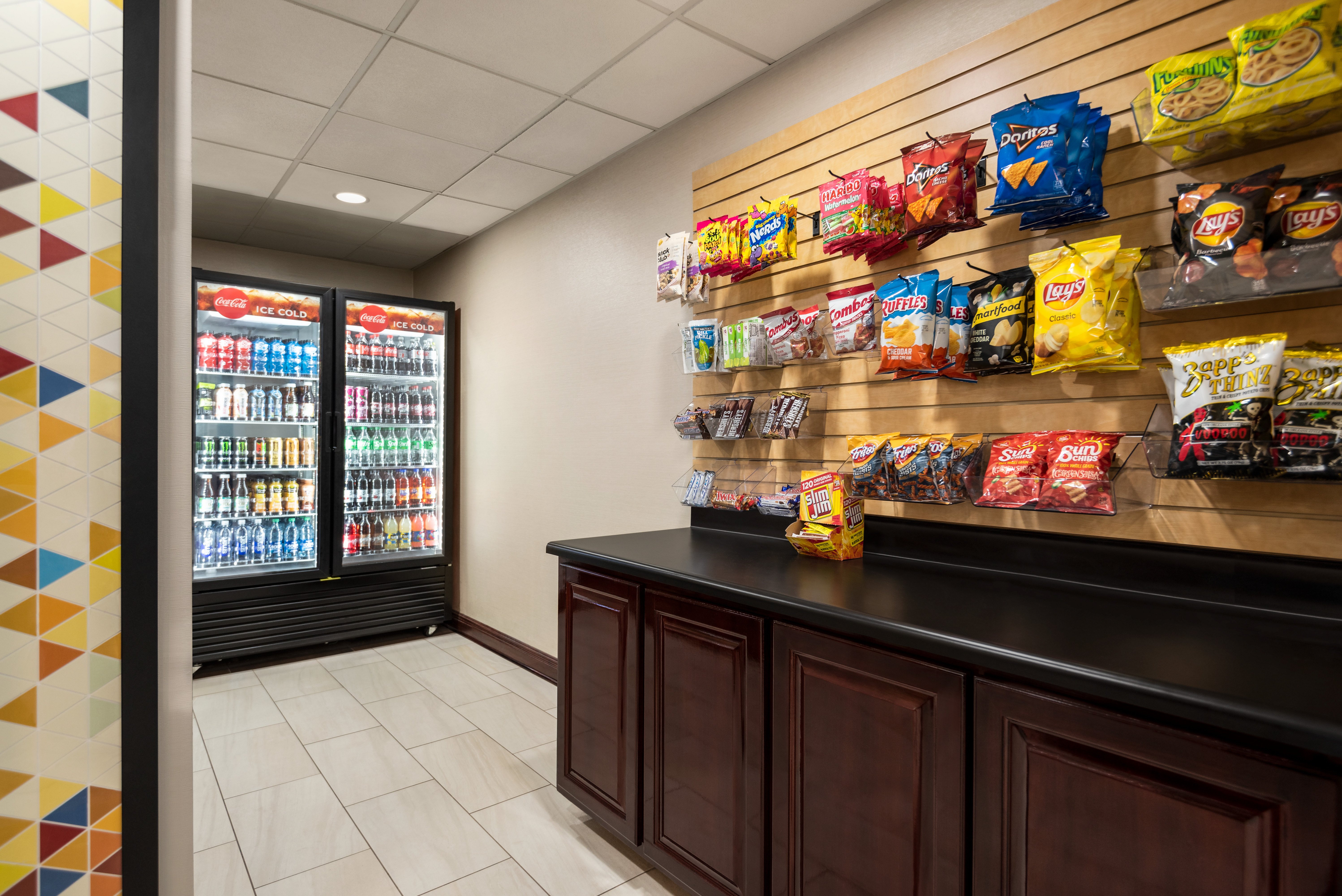 Holiday Inn Express Suites Mobile West I 10 9/40