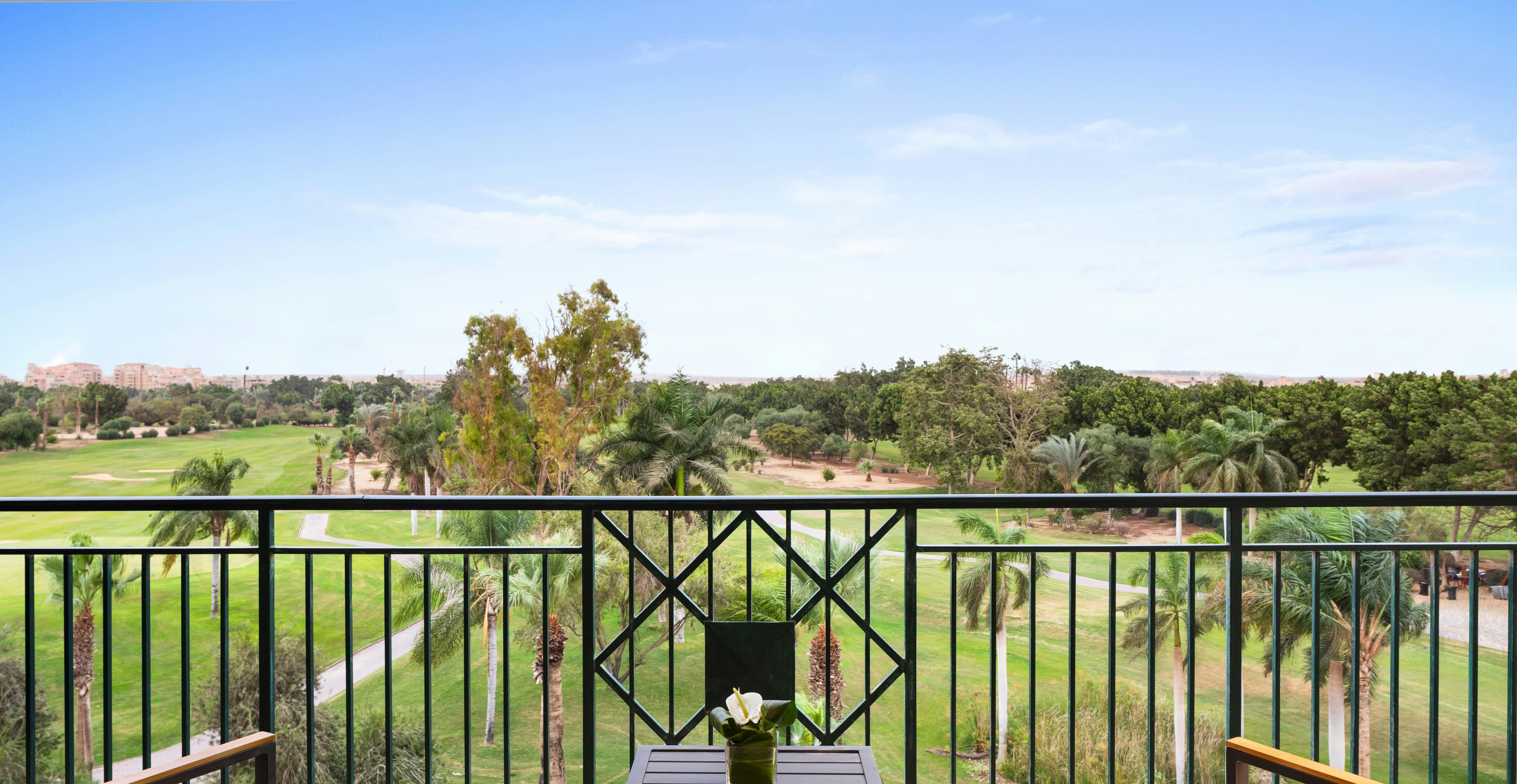 Hilton Pyramids Golf Resort 72/75