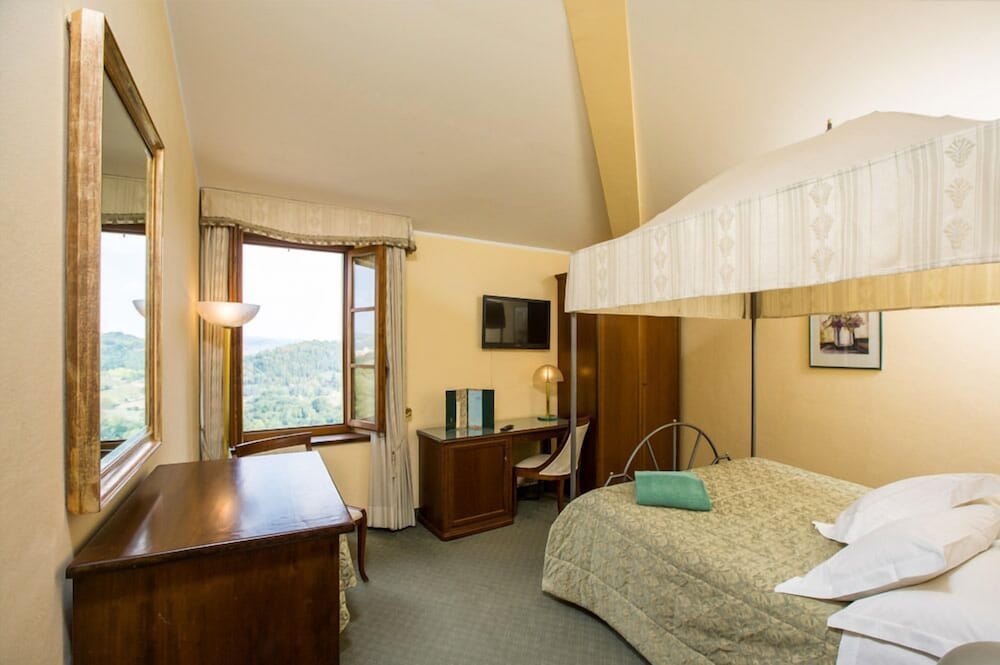 VIlla San Lucchese 13/56