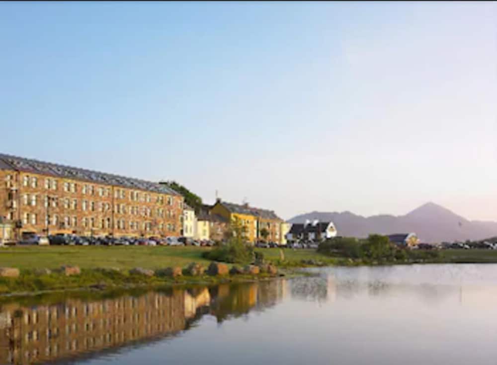 Westport Coast Hotel 15/75