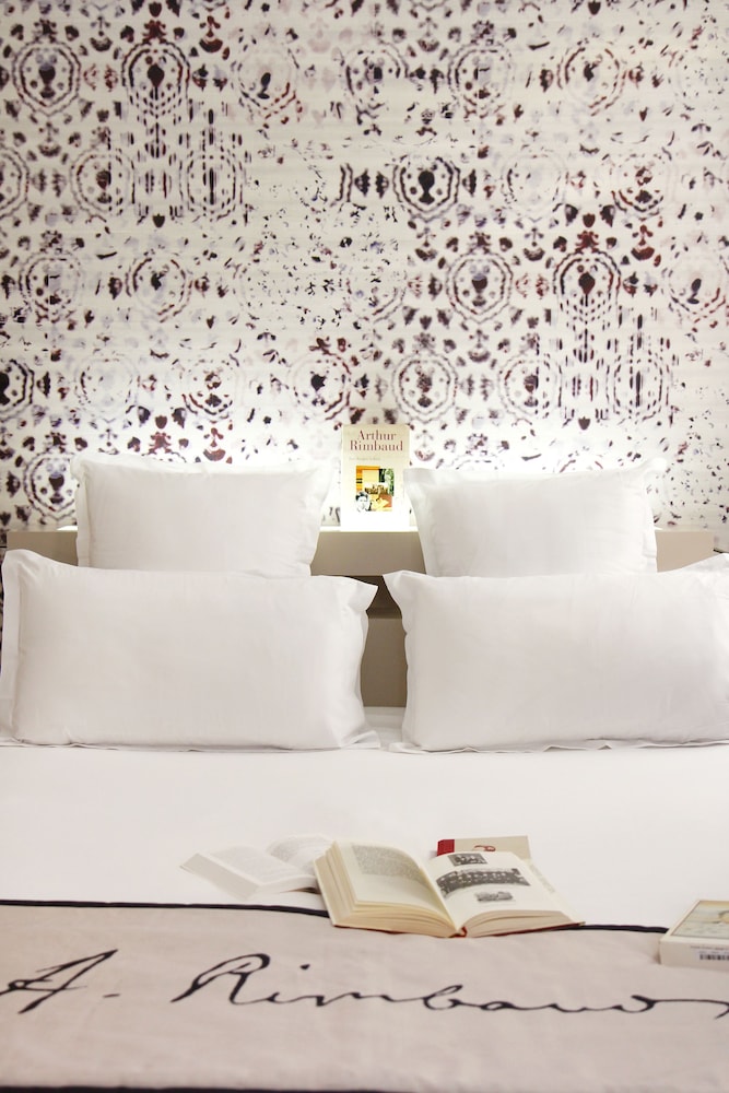Hotel Litteraire Arthur Rimbaud, BW Signature Collection 40/45