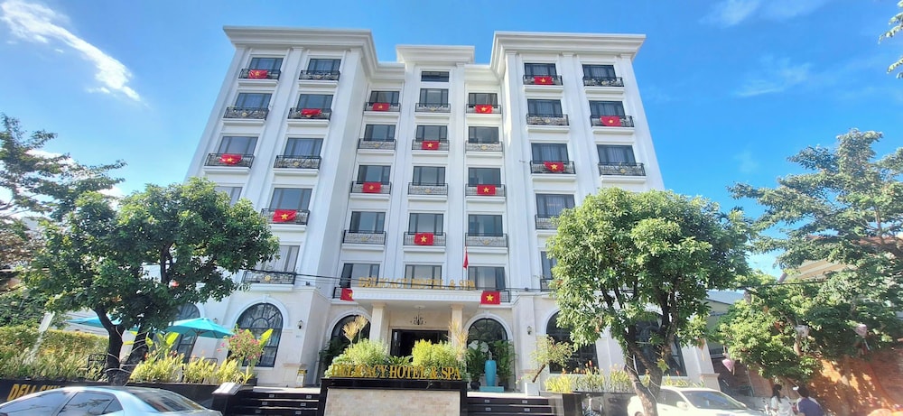 Hoi An Delicacy Hotel & Spa 3/100