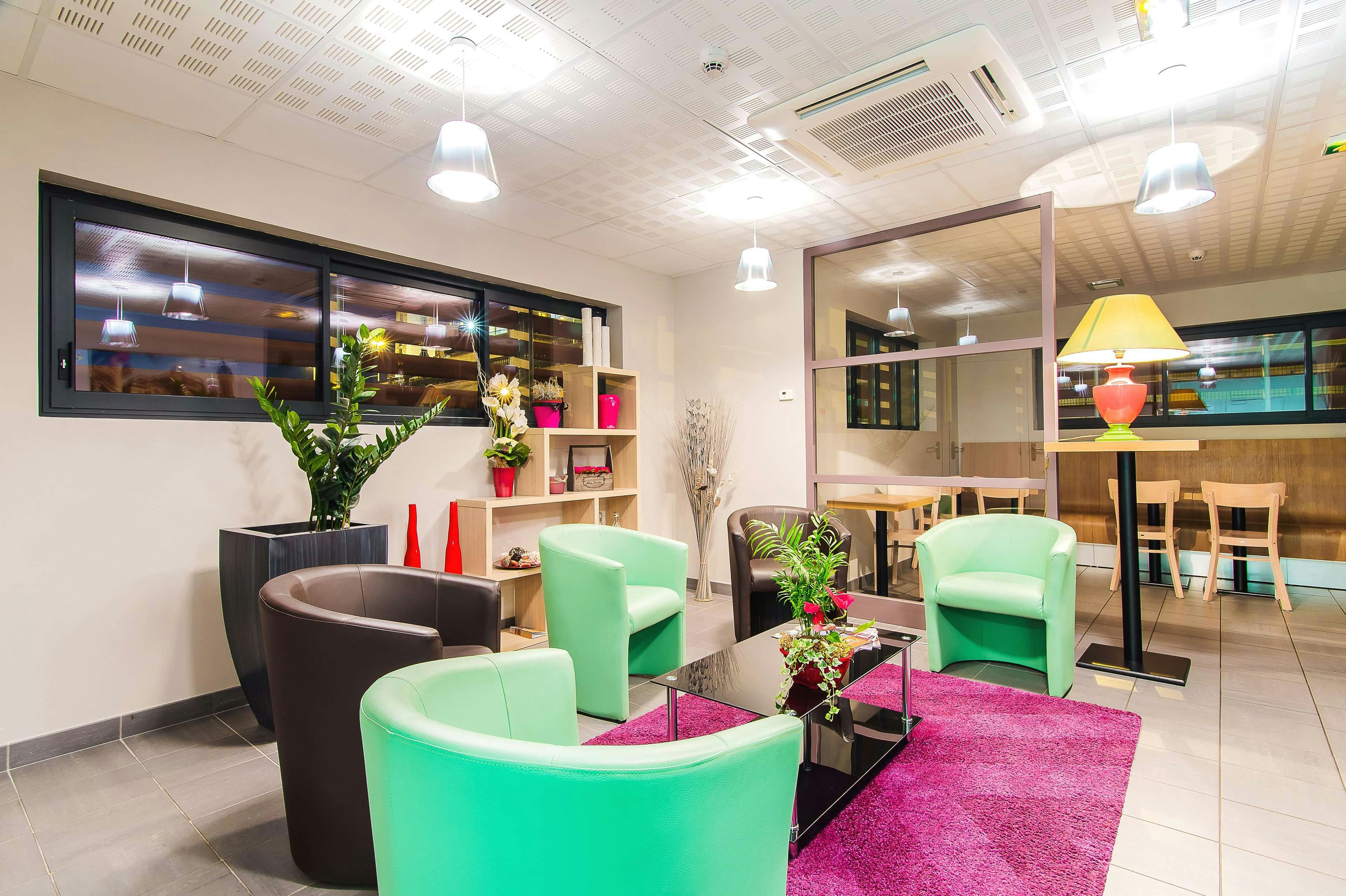 B&B Hotel Limoges Gare 9/11