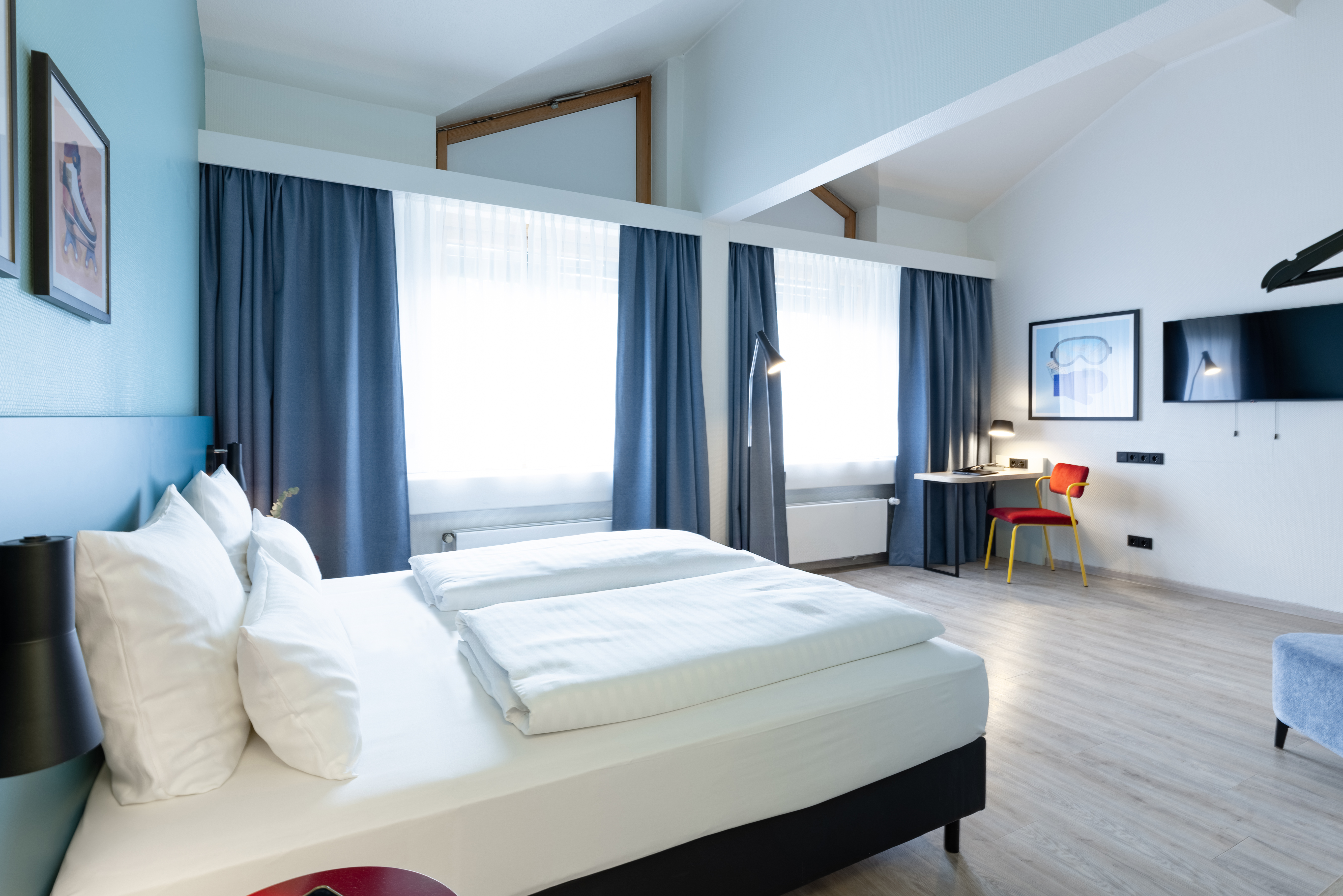 Premium, Queen Bed