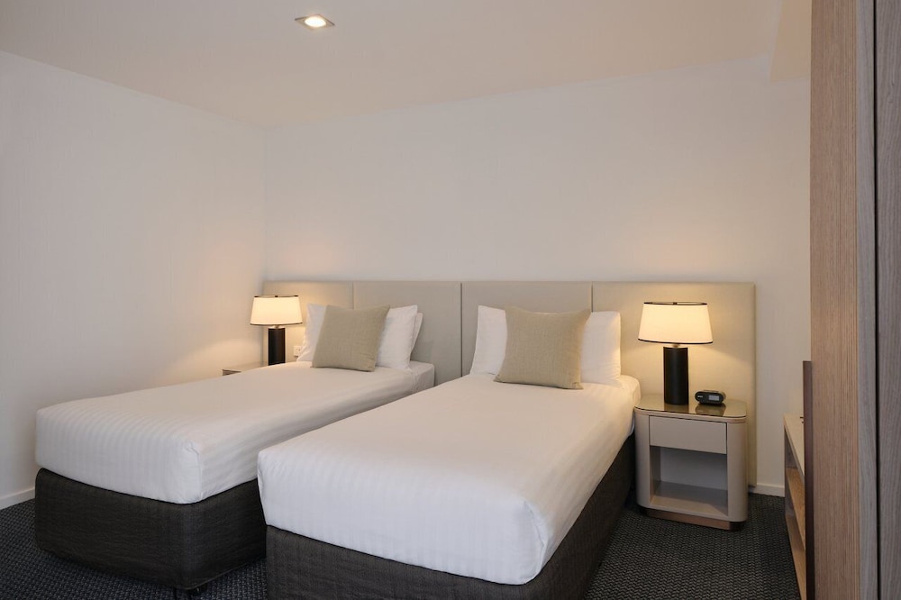 RACV Hobart Hotel 19/48