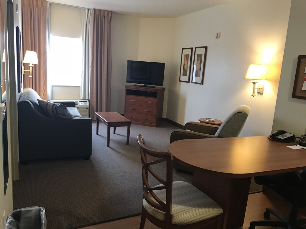 Candlewood Suites Vicksburg 36/72