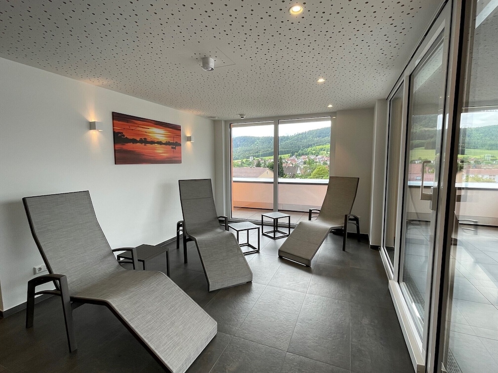 Hotel Schlossberg Wehingen 45/61