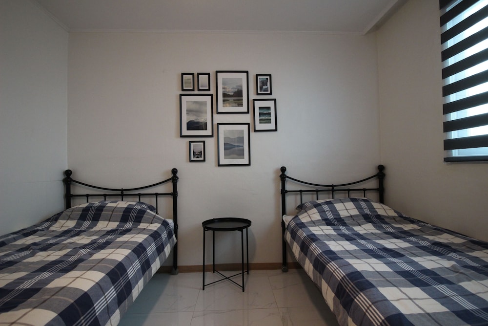 Bunk Guest House - Hostel 17/72