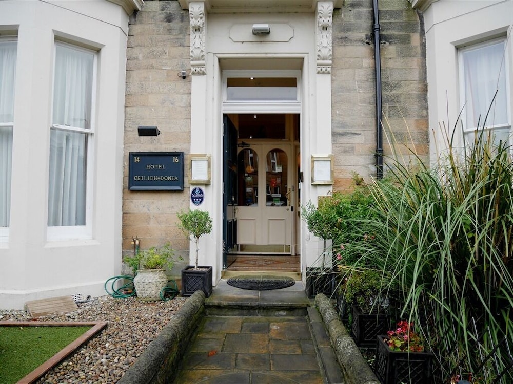 Hotel Ceilidh-Donia - Townhouse Hotel 57/68