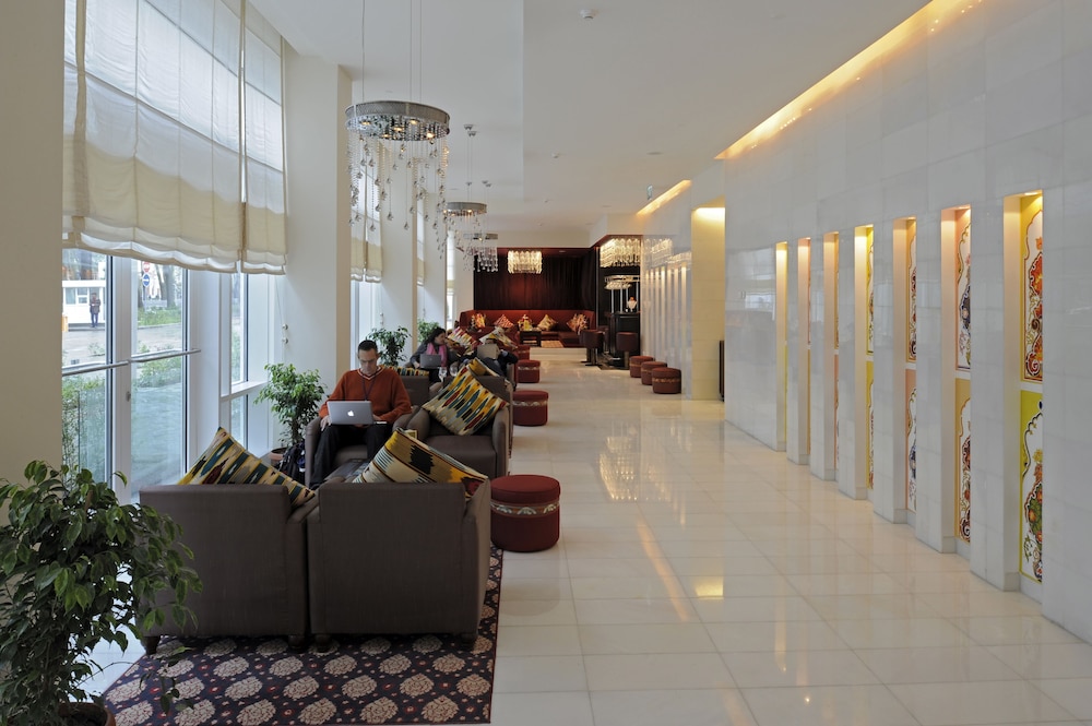 DUSHANBE SERENA HOTEL 51/70