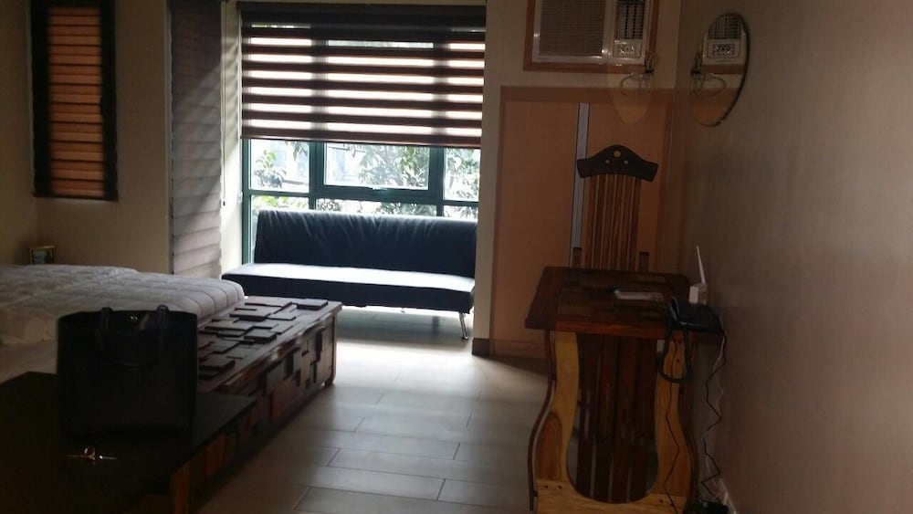Jieann's Transient Home 36/58