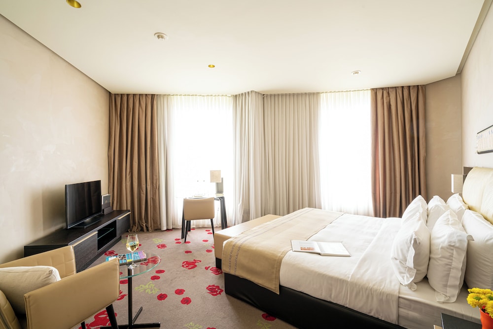 BERD'S Hotel 27/71