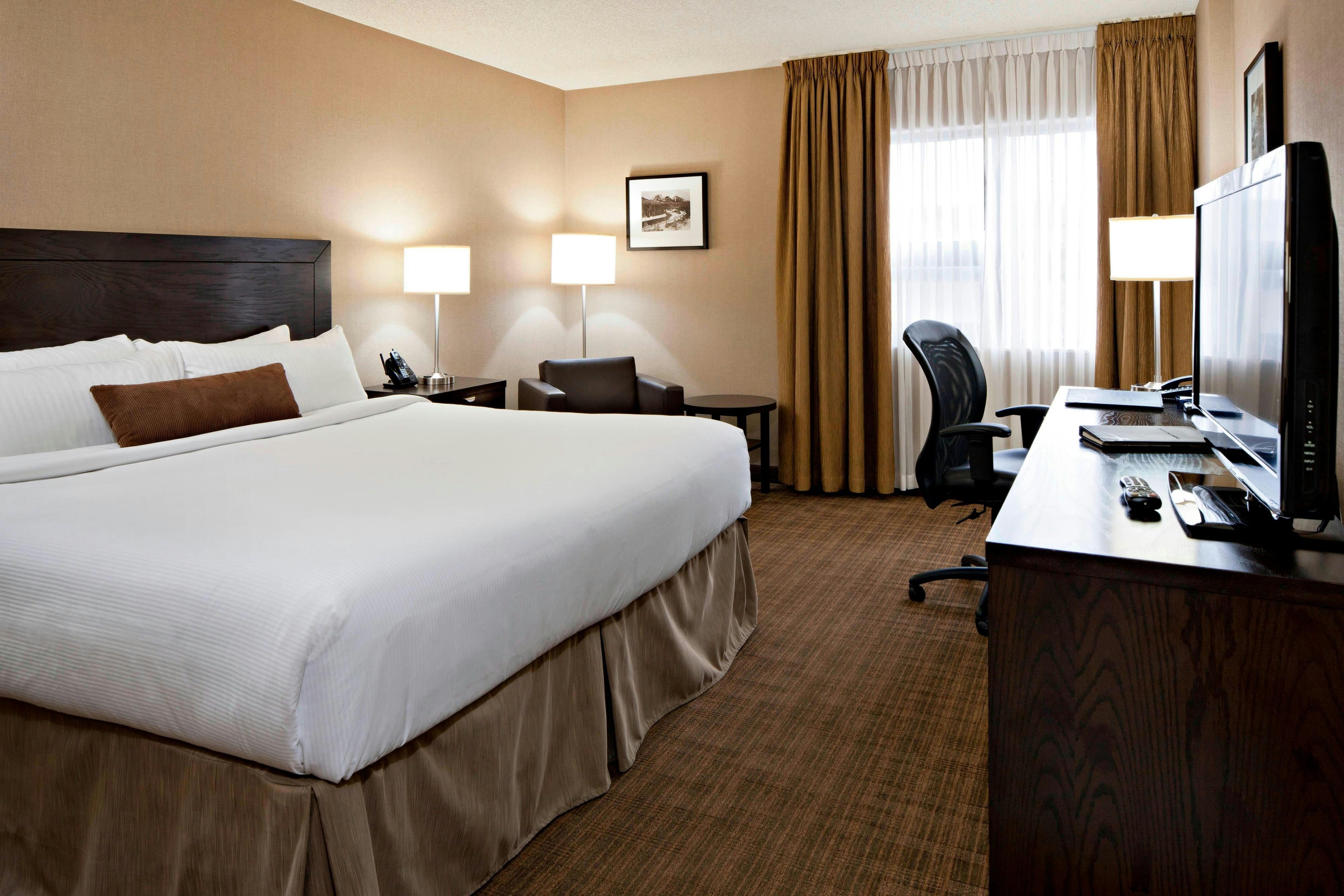 Delta Hotels Calgary Airport In Terminal 6/23