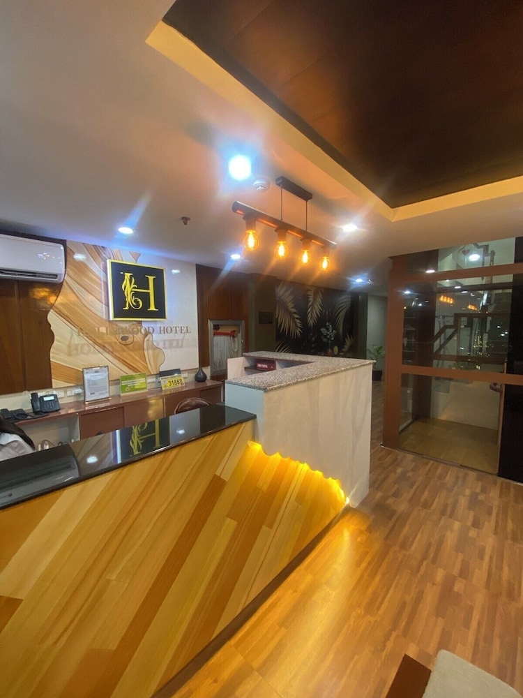 Hollywood Hotel Puerto Princesa 42/66