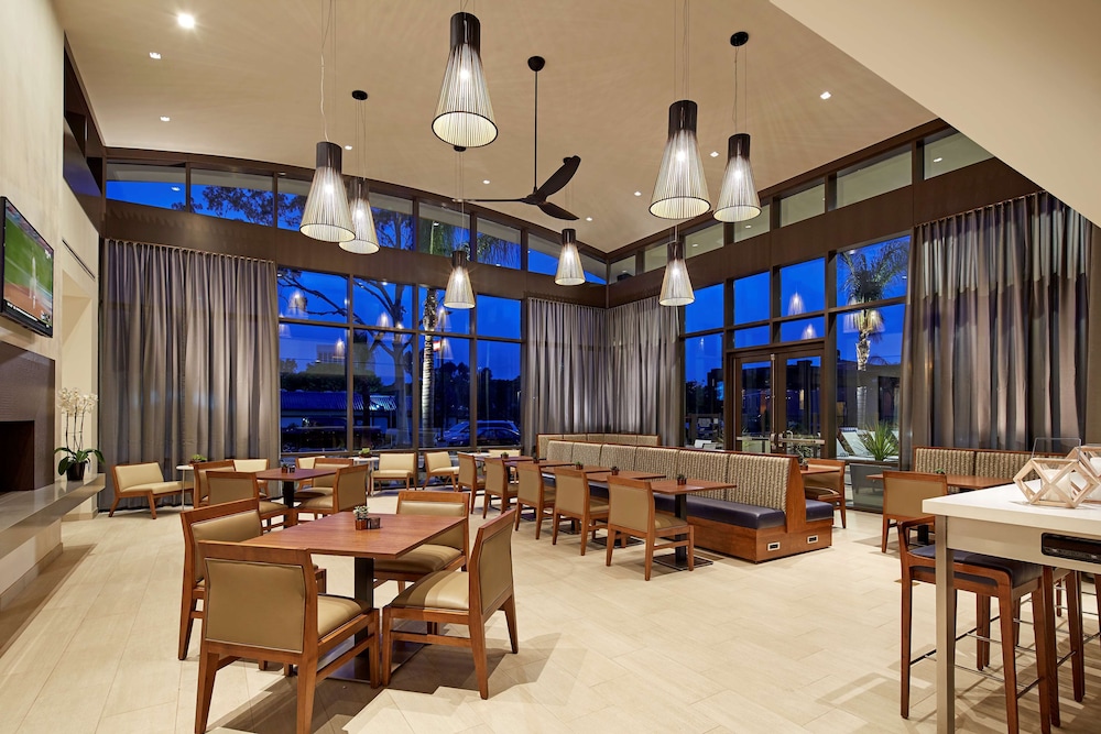 Homewood Suites By Hilton San Diego Mission Valley/Zoo 41/51