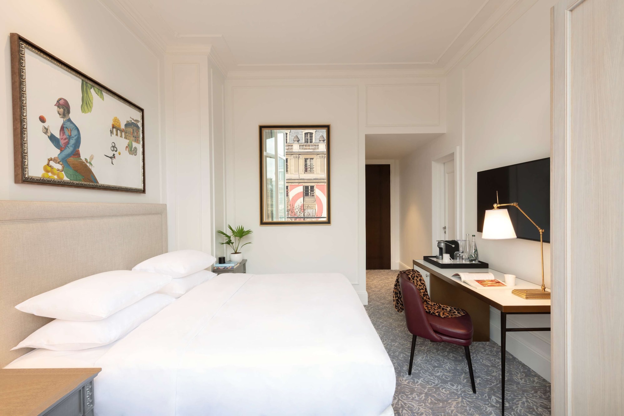 ROOM, WITH VIEW