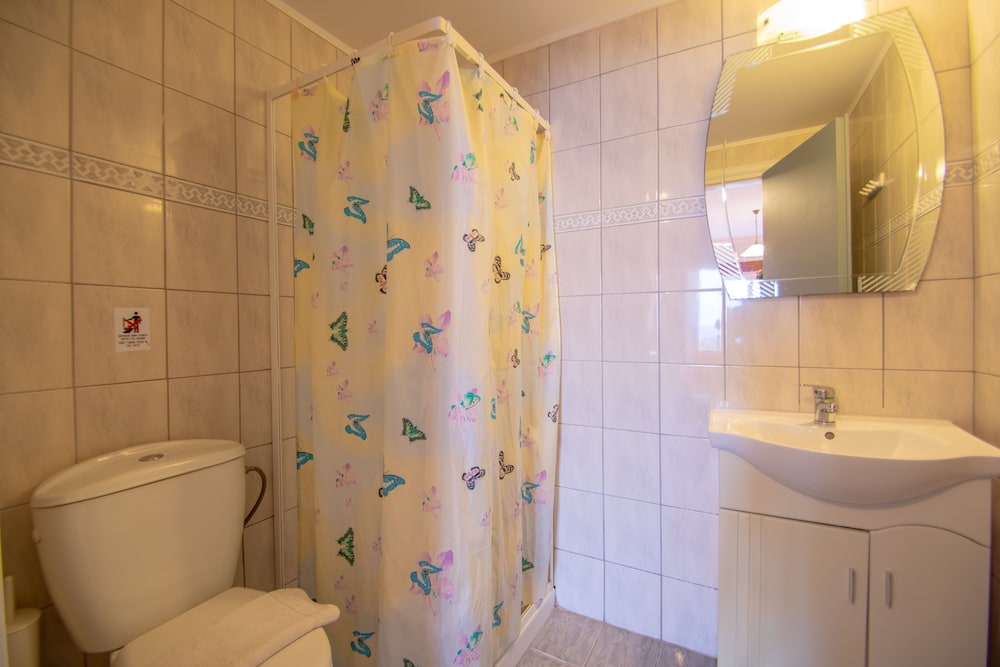 Agoulos Inn 45/50