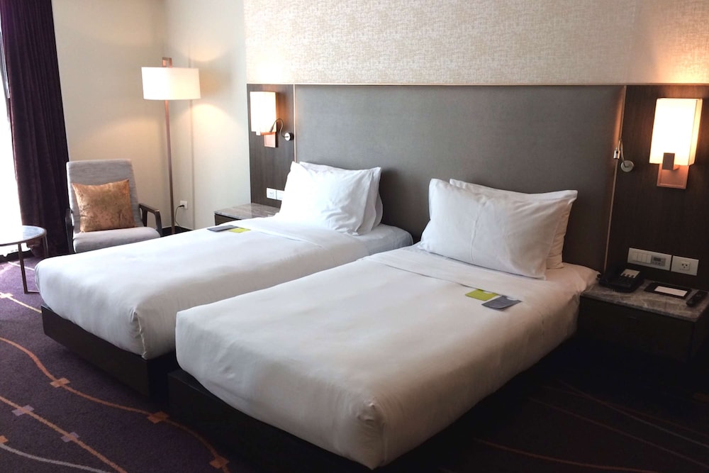 RADISSON SUITES BANGKOK SUKHUMVIT 15/73