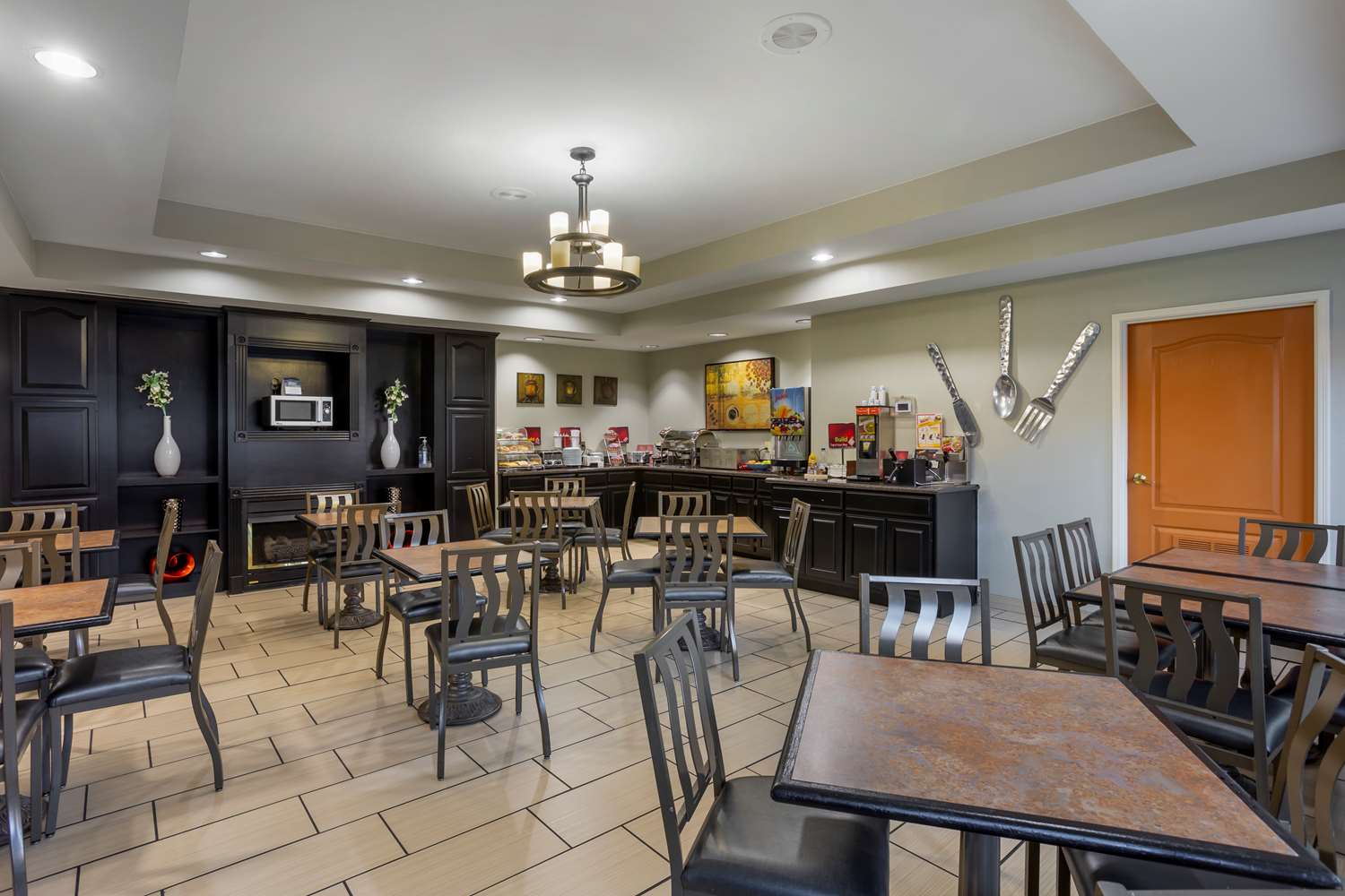 restaurant cafeteria