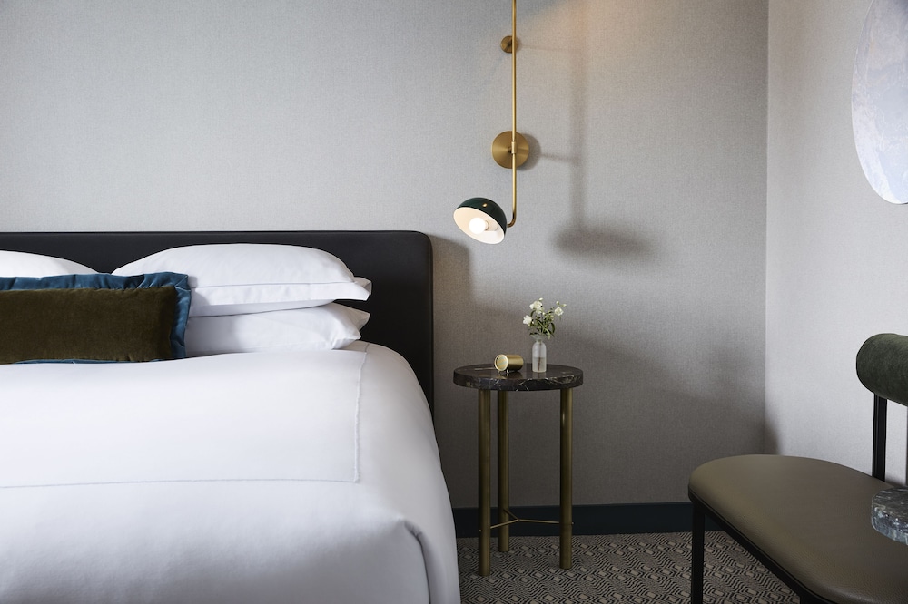 Kimpton Saint George Hotel 21/83