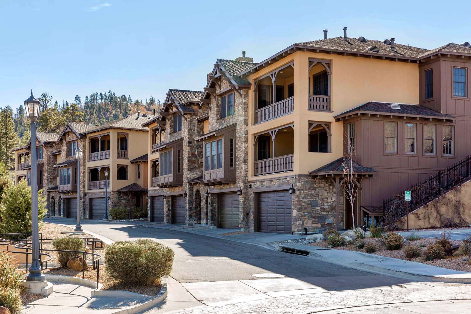Bluegreen Vacations Big Bear Village, an Ascend Collection Resort 3/25