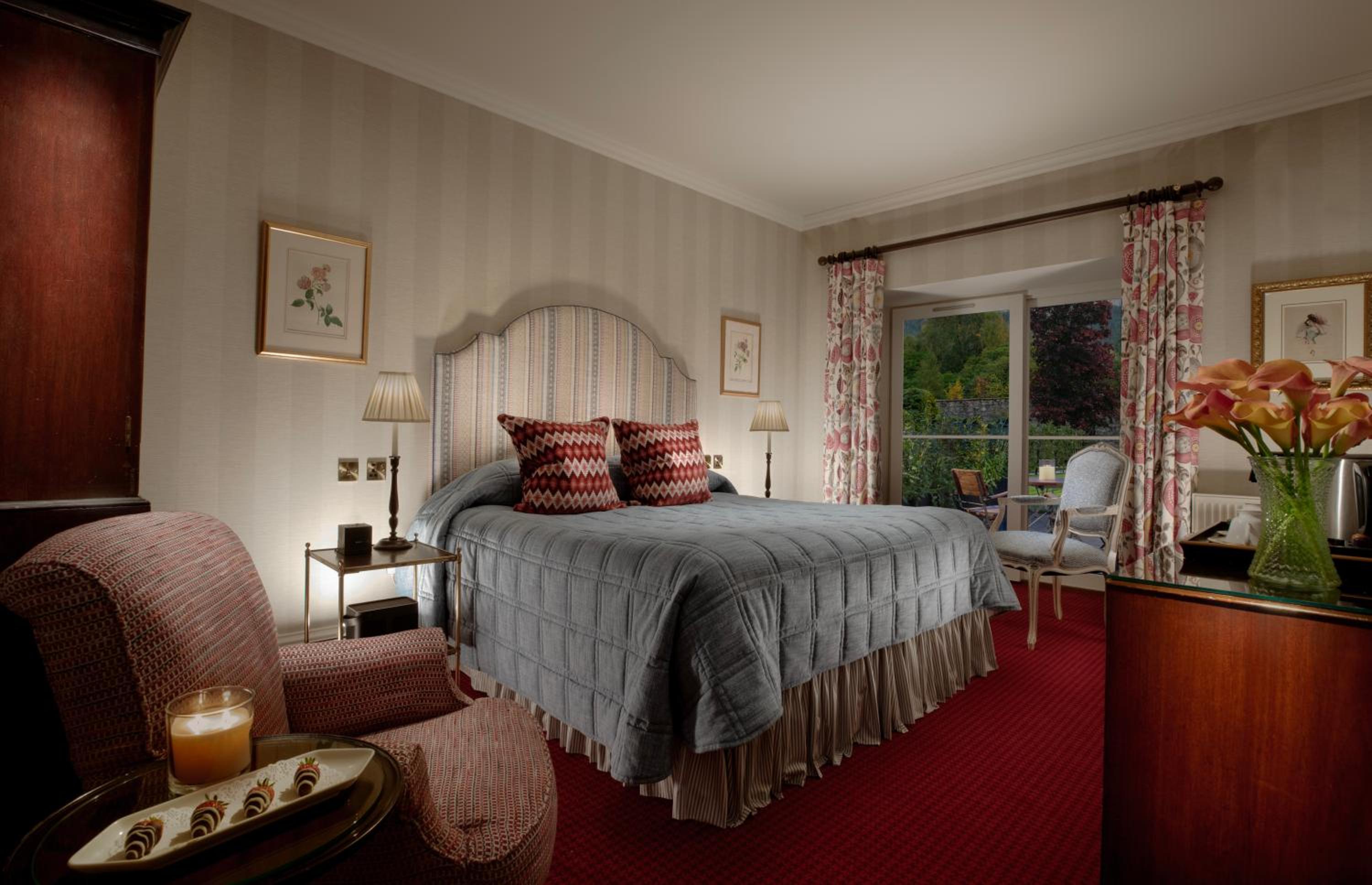 Murphy Bed, Garden, Small