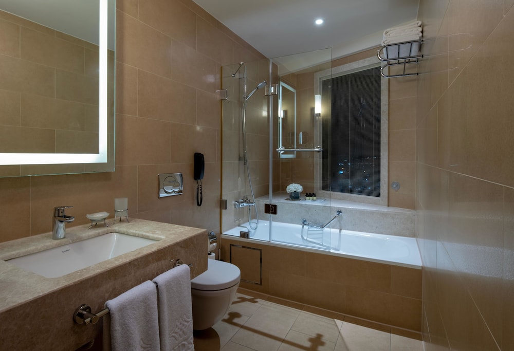Windsor Hotel & Convention Centre Istanbul 48/48