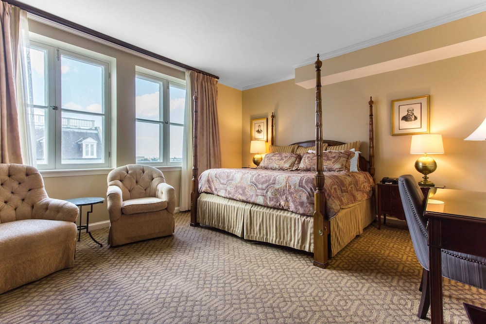 Omni Royal Orleans Hotel 44/97