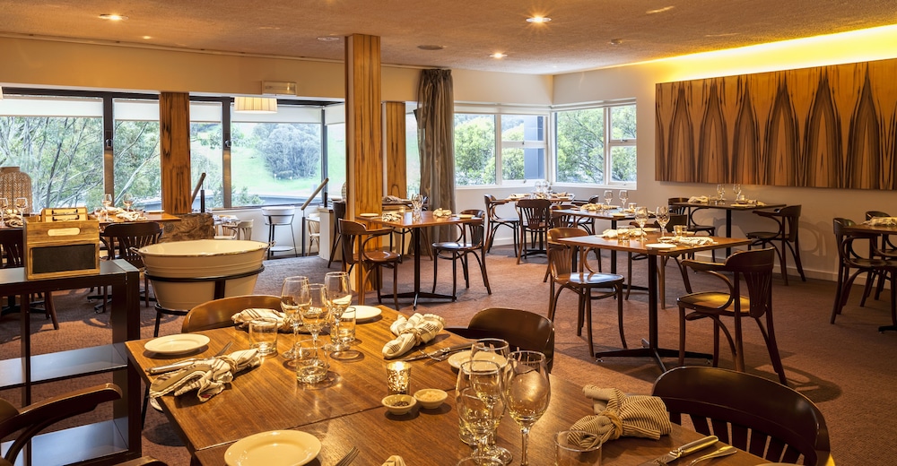 The Denman Hotel 34/48