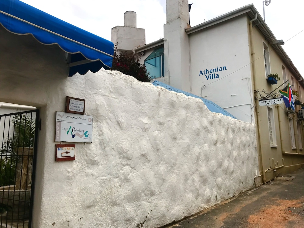 Athenian Villa 5/50