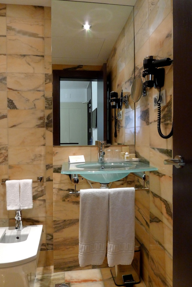 Grupotel Gravina 62/64