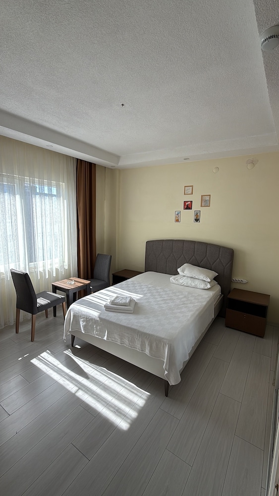 Naval Hotel Yalova 14/39