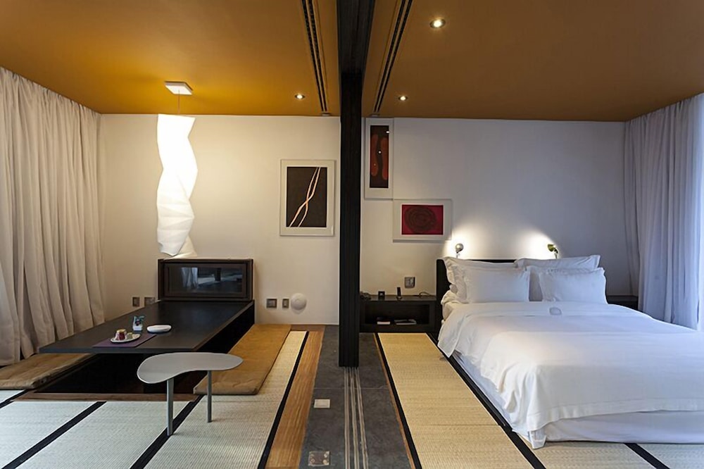 Unique Garden Hotel And Spa 14/49