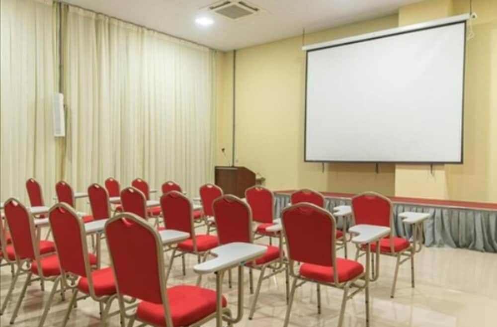 Hotel Santos Dumont Aeroporto SLZ 35/45