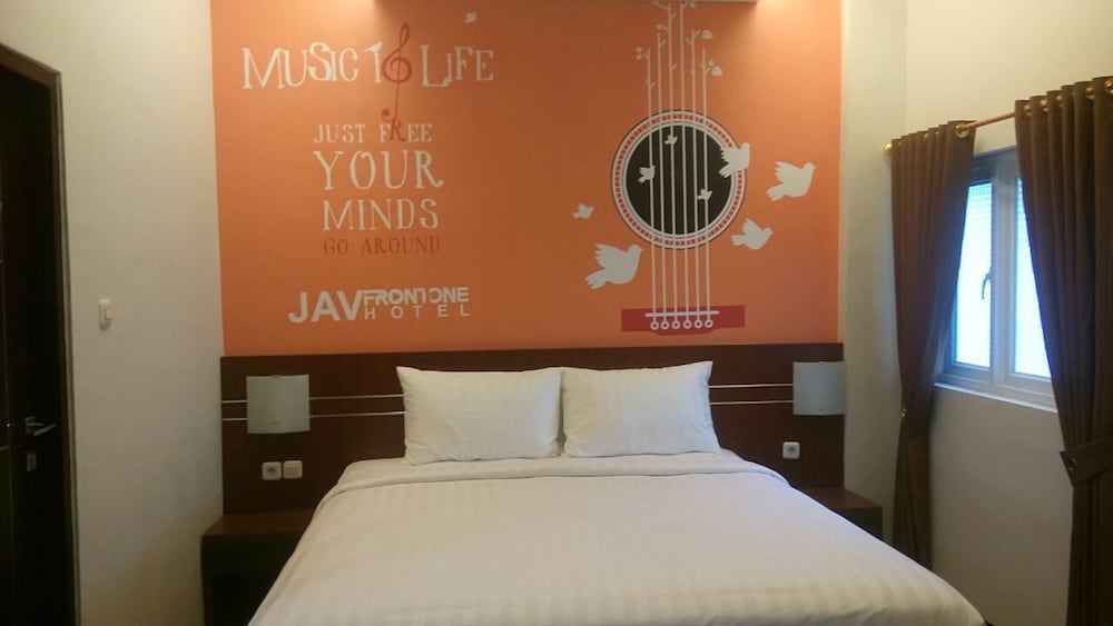 JNJ FRONT ONE HOTEL LAHAT 9/26