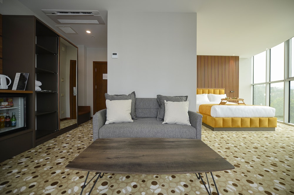 Calligraphy Hotel 28/50
