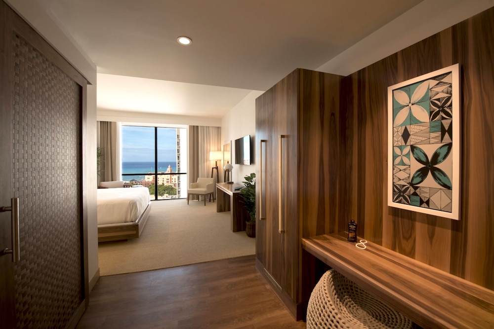 HYATT CENTRIC WAIKIKI BEACH 53/69