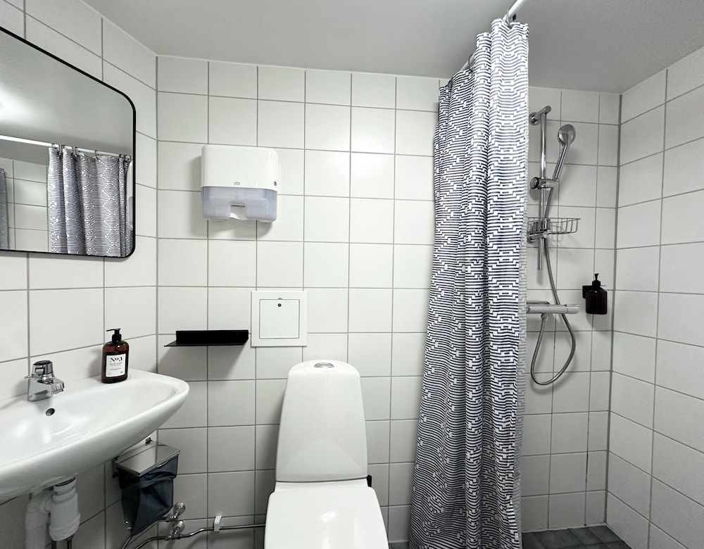 Linneplatsens Hotell Vandrarhem Hostel 44/47