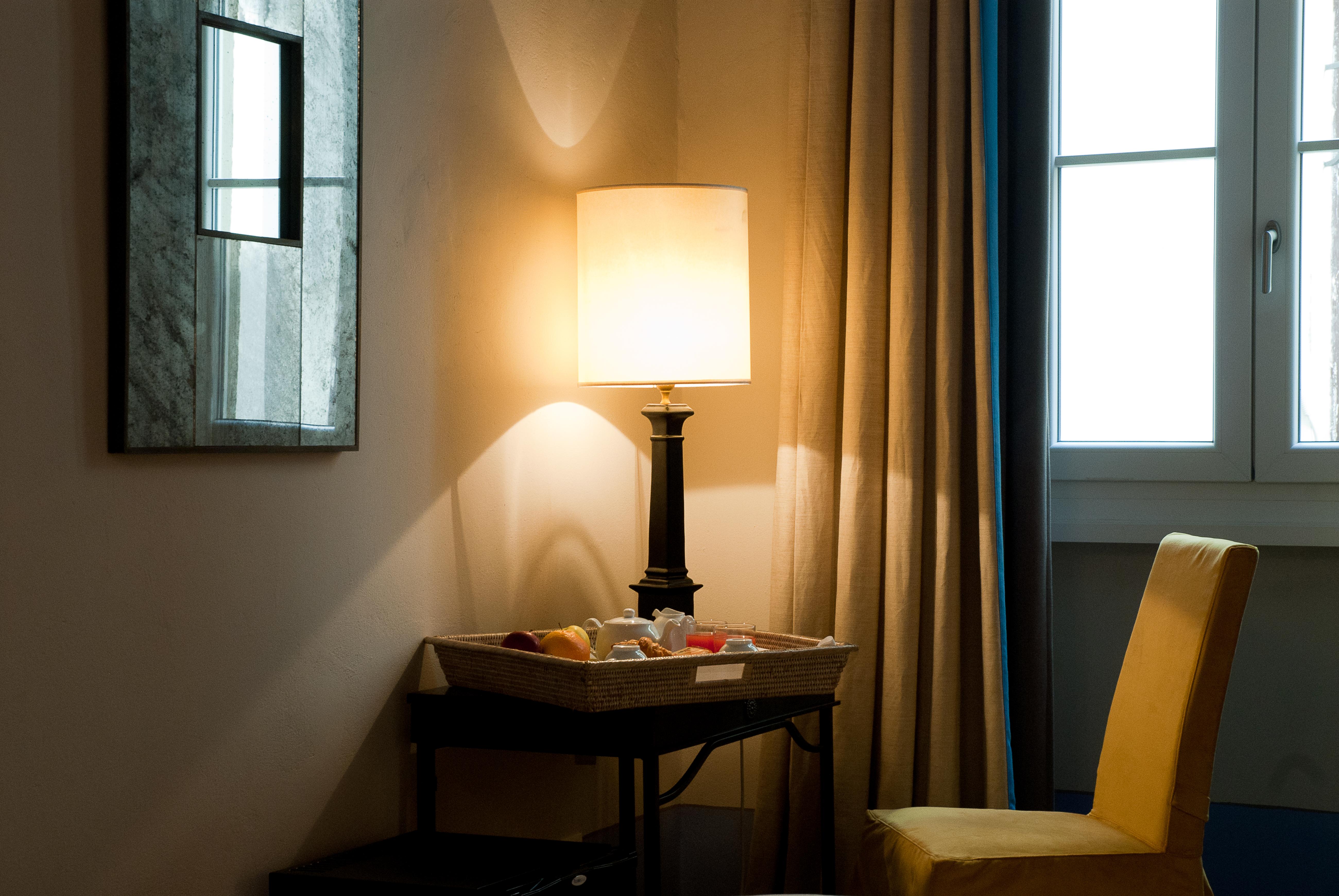 BLACK 5 FLORENCE SUITE 24/51