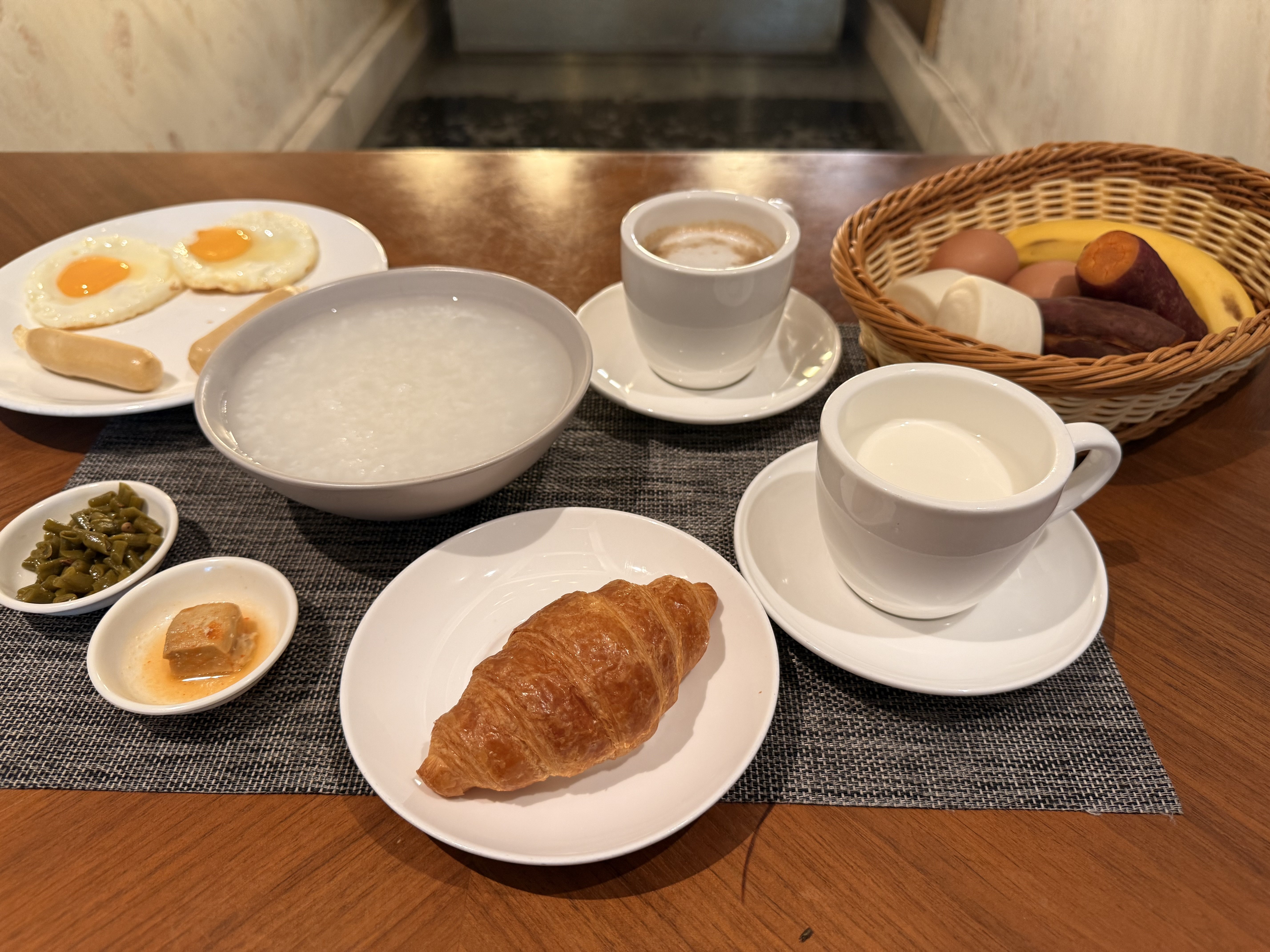 Holiday Inn Hangzhou Xiaoshan 41/50