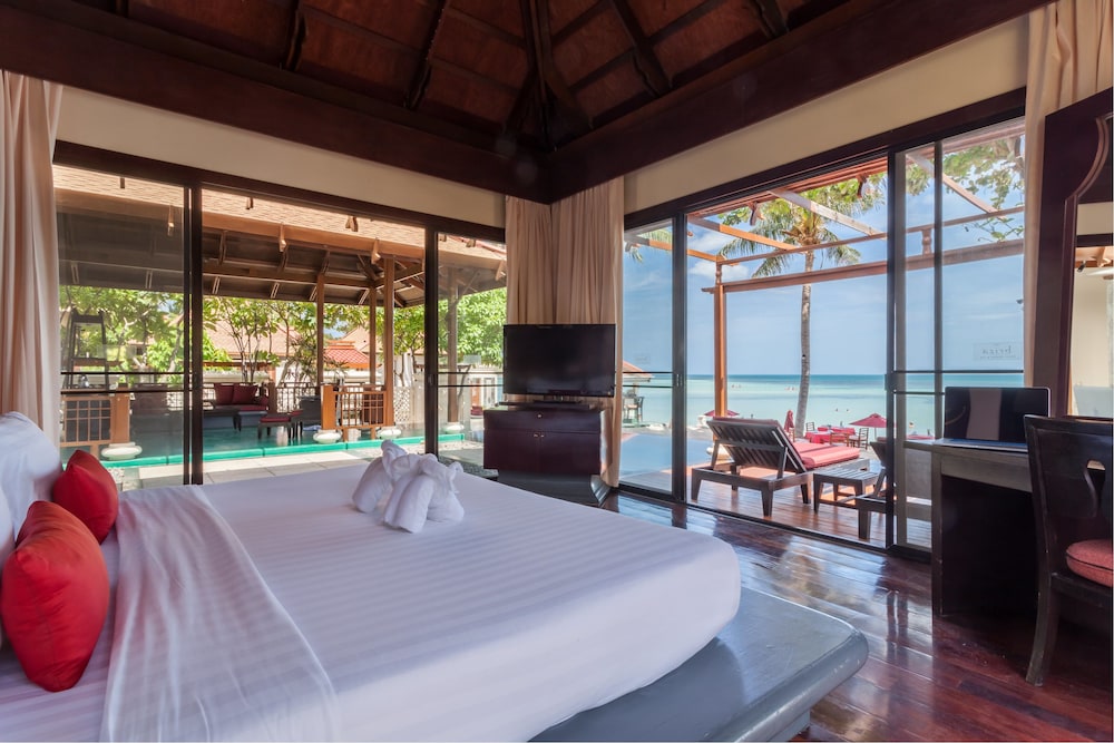 VILLA, OCEAN FRONT, PRIVATE POOL