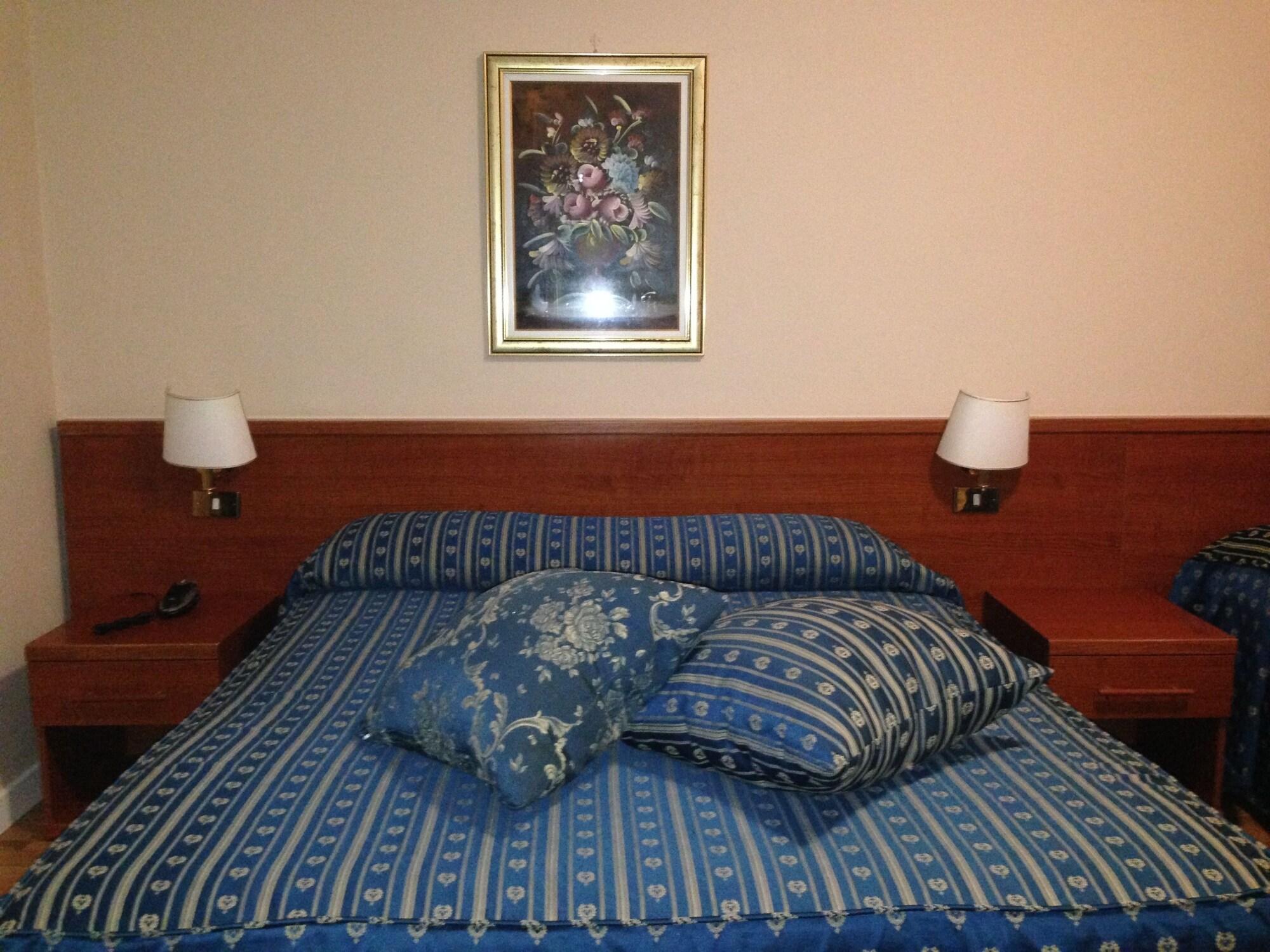 Hotel Fenicia 42/49