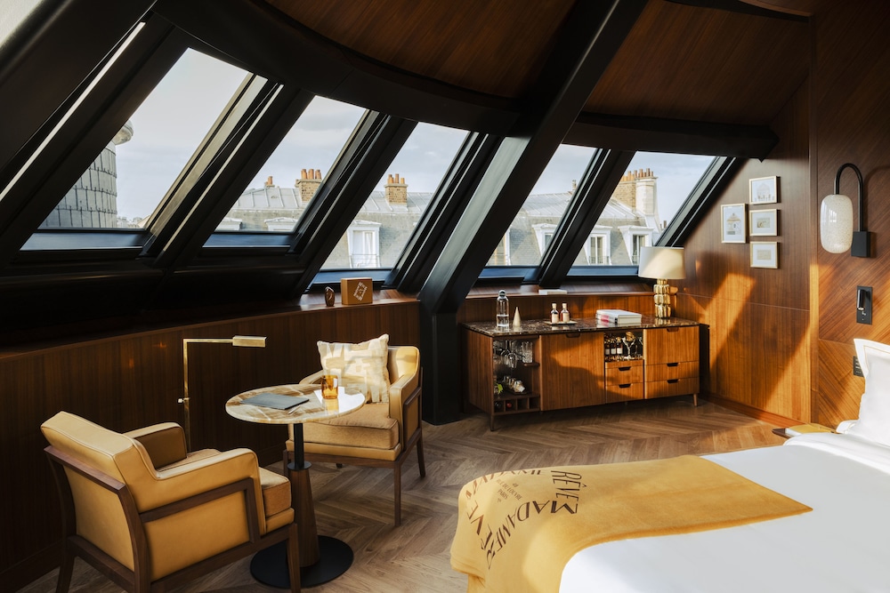 Hotel Madame Reve 27/50