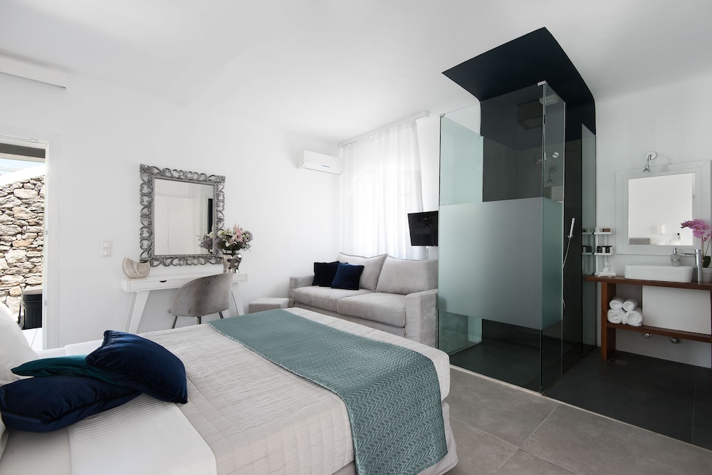 Riva Suites 17/50