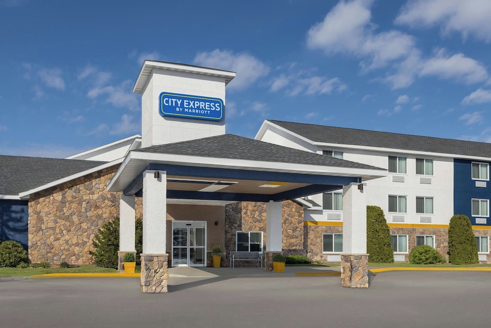 Hotel Bemidji 3/49