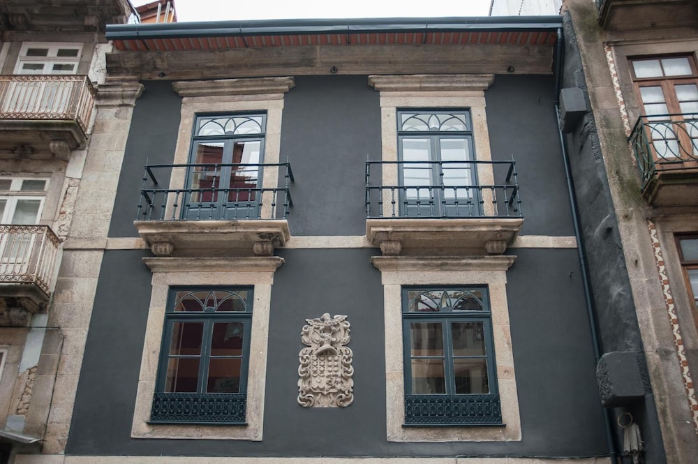 Casa dos Loios by Shiadu in PORTO