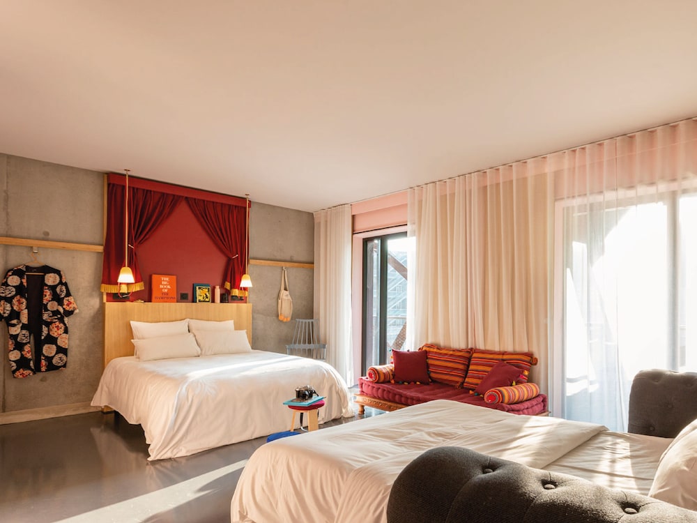MOB HOTEL LYON CONFLUENCE 14/64