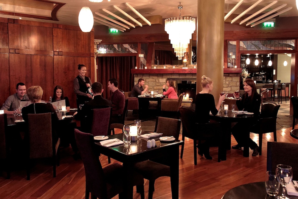 Carrigaline Court Hotel And Leisure Centre 27/41